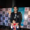 Zayed Khan poses with his Son at the Premier of Sharafat Gayi Tel Lene