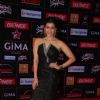 Mannara Chopra poses for the media at GIMA Awards 2015