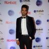 Upen Patel poses for the media at Filmfare Glamour and Style Awards