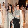 Kareena Kapoor walks for Anamika at the Grand Finale of Lakme Fashion Week 2015