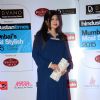 Alka Yagnik poses for the media at HT Style Awards 2015