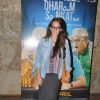 Hazel Keech poses for the media at the Special Screening of Dharam Sankat Mein
