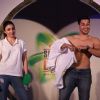 Kunal Removes His Tshirt at Launch of India's First Gender Neutral Wash Care Labels
