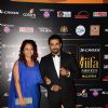 R. Madhavan With His Wife at IIFA Awards