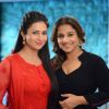 Divyanka Tripathi and Vidya Balan poses for the media on the sets of Ye Hai Mohabbatein