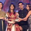 Divya Khosla, Sunita Dube, Neeraj Dube and Miss India Neha at MedScapeIndia Awards