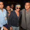 Shah Rukh Khan Returns from Family Vacation in London!