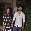 Shahid and Mira pose for the shutterbugs at their Mumbai Residence