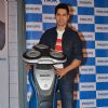 Varun Dhawan Launches Philips Aqua Touch Shaver!