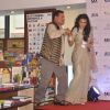Mini Mathur welcomes Salim Khan at the Book Launch of Bajrangi Bhaijaan