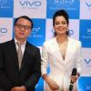 Kangana Ranaut Reveals the Vivo Smart Phone