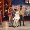 Riteish Deshmukh Shows His Funky Dance Steps During Promotions of Bangistan on Jhalak Dikhla Jaa 8