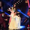 Hussain Kuwajerwala : Sonakshi Sinha on the Sets of Indian Idol Junior Season 2 with Hosts Hussain and Asha Negi