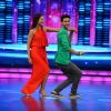 Gauahar Khan : Gauahar Khan and Raghav Juyal Hosts Dance Plus