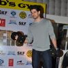 Sooraj Pancholi Lifts Some Dumbbells During the Promotions of Hero at Gold's Gym