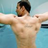 Akshay Kumar : Akshay Kumar showing his body