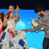 Shahid Reads What is Wriiten on Alia Dress at Song Launch of Shaandaar