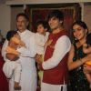 Vivek Oberoi's Family Picture Before Ganesh Visarjan