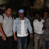 Shah Rukh Khan Comes Back from Hyderabad for Gaur's Birthday