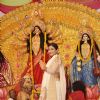Vidya Balan : Vidya Balan Visits Durga Pandal for Durga Pooja