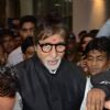 Amitabh Bachchan : Amitabh Bachchan gets a warm Welcome in Kolkata By Fans