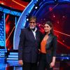 BigB and Parineeti Chopra at 'Aaj Ki Raat Hai Zindagi' Show