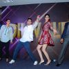 Varun Dhawan and Kriti Sanon Shakes a Leg with SRK at Launch of 'Tukur Tukur' Song of Dilwale