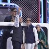 Amitabh Bachchan and Jaya Bachchan Clicks Selfie at NDTV Cleanathon