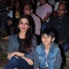 Sonali Bendre : Sonali Bendre Snapped With Son
