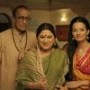 Sukanya Kulkarni : Shraddha with her mother and father