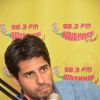 Sidharth Malhotra Goes Live on Radio Mirchi for Promotions of 'Kapoor & Sons'