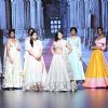 Sizzling Shruti Haasan Lakme Fashion Show 2016