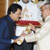 Udit Narayan Receives Padma Bhushan from Hon'ble President Pranab Mukherjee