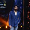 Abhishek Bachchan Promote 'Housefull 3' On the Sets of Sa Re Ga Ma Pa 2016