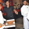 Akshay Kumar asks to serve Pizzas to Media people at Housefull 3 Success Meet!