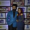 Arya Babbar with wife at Zee Gold Awards 2016