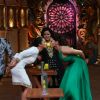 Riteish, Vivek, Urvashi, Bharti, and Pooja Promotes 'Great Grand Masti' on 'Comedy Nights Bachao'