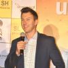 Brett Lee Promotes  'Unindian' at Oberoi Mall