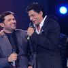 Himesh Reshammiya : Shahrukh Khan sharing a joke with Himmesh at Music ka Maha Muqqabla