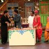 Shah Rukh Khan and Nawazuddin Siddiqui on sets of The Kapil Sharma Show
