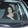 Sara Ali Khan looked sizzling while leaving at Kareena Kapoor's house
