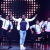 Remo Dsouza : Remo D'souza makes an entry on Nach Baliye Season 8 with his groups