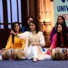 Naina (Ashi Singh), Preeti (Ayesha Kaduskar), Swati, Kamya enjoying freshers party in college.