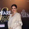 Rekha attend Filmfare Awards