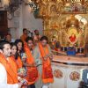 Ajay Devgn,Sanjay Dutt,Bipasha Basu,Mugdha Godse and Fardeen Khan at Siddhivinayak Temple