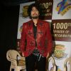 Sonu Nigam at the 3 idiots star cast at Saregama 1000th Episode Bash at Andheri, Mumbai