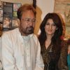 Twinkle and Rajesh khanna inaugurate Prithvi Soni exhibition at Jehangir Art Galery, Mumbai