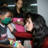 Singer Akriti Celebrates birthday with Aids Patients at Sion Hospital