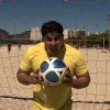 Cyrus Broacha : Cyrus Broacha playing football