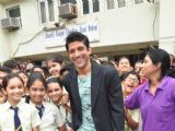 Farhan Akhtar meets the students of own school Maneckji Cooper